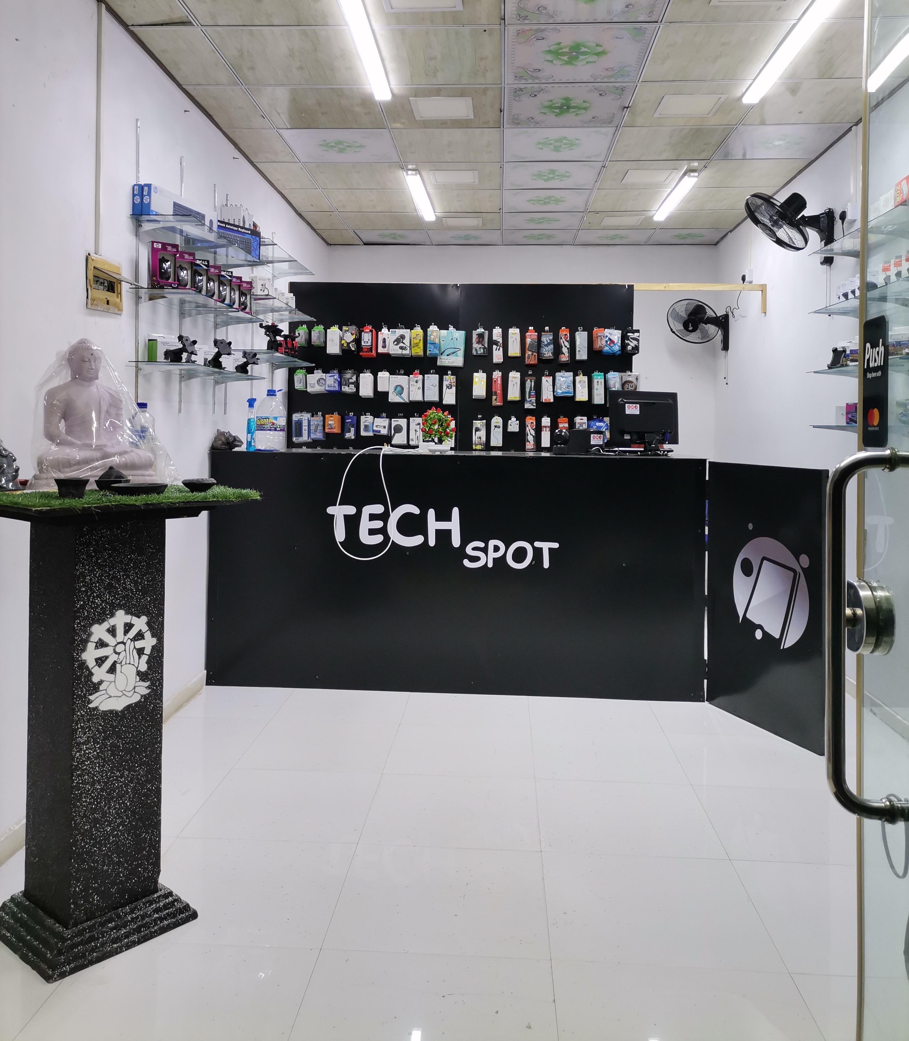 Tech Spot Store